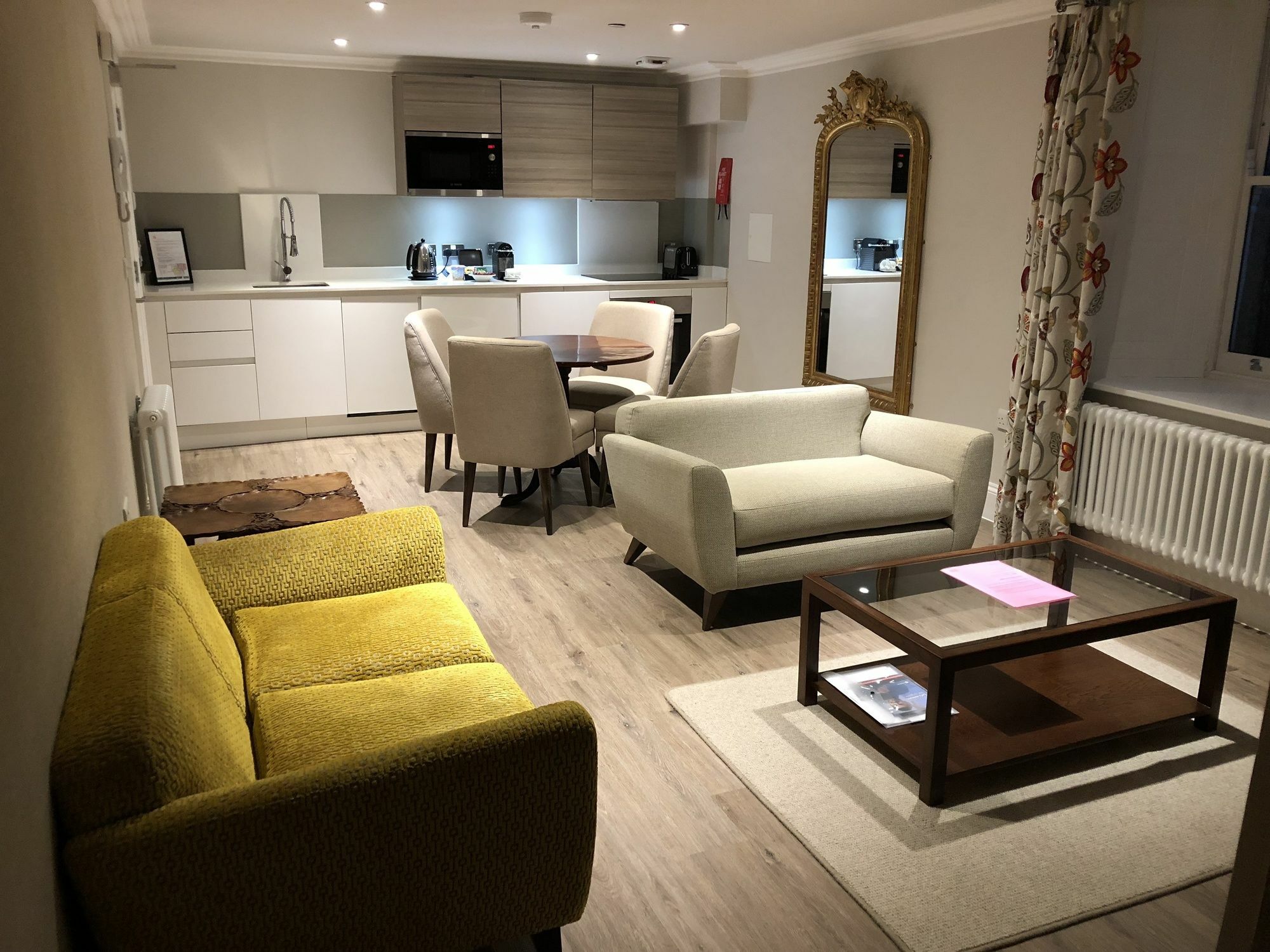 브리스틀 Beech House 아파트 외부 사진
